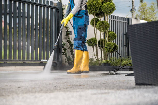 Best Industrial Pressure Washing in Iola, KS